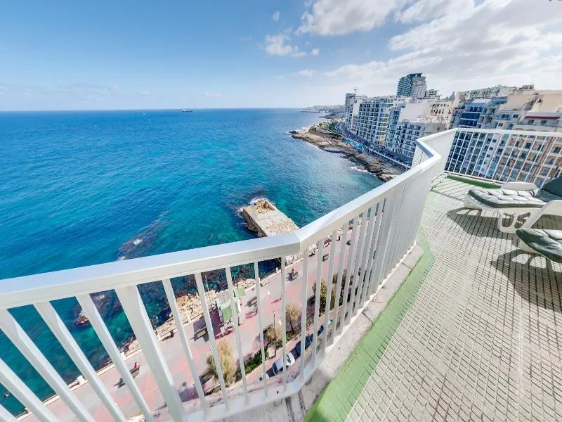 Terrace, Sliema Chalet Hotel, Malta