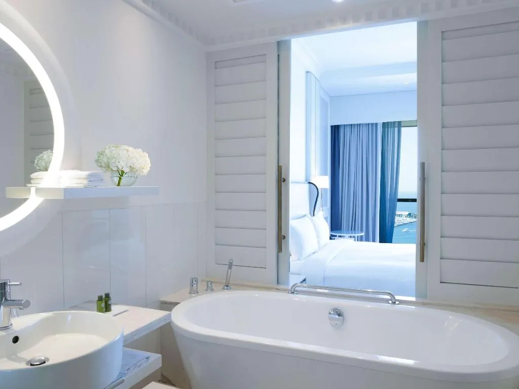 Room, Sofitel Dubai Jumeirah Beach, Dubai