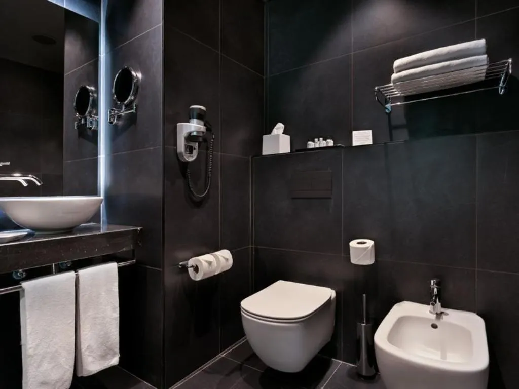 DOUBLE DELUXE KING BED Room, Verdi Gzira Promenade, Malta