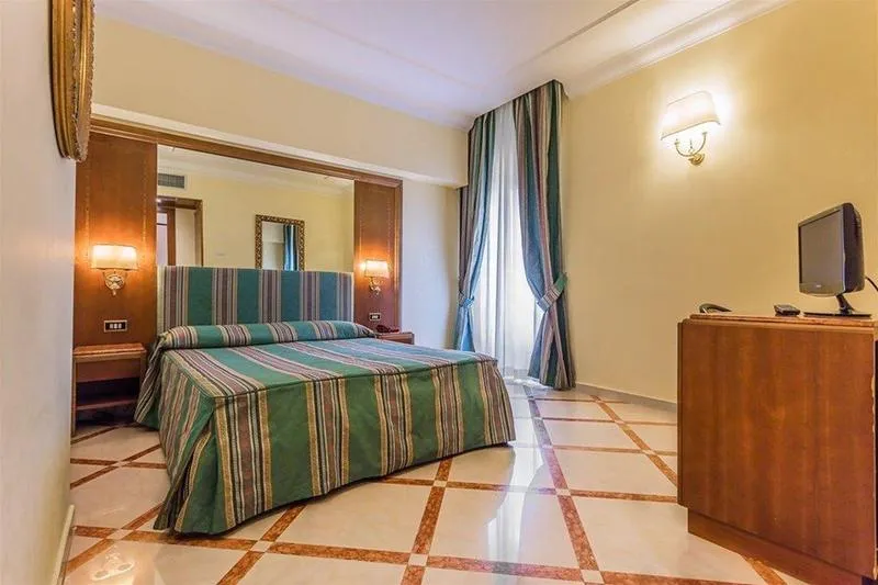 General view, Raeli Hotel Noto, Rome