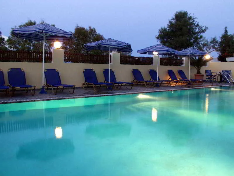 Pool, Philippion, Santorini