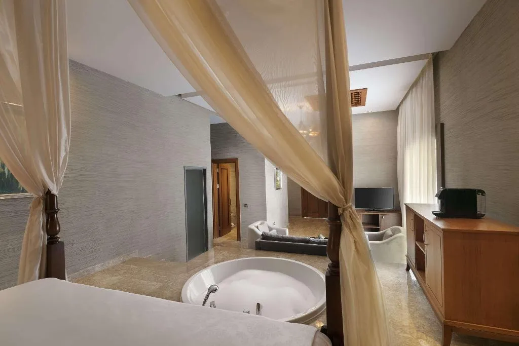 Room, Titanic Deluxe Golf Belek, Antalya
