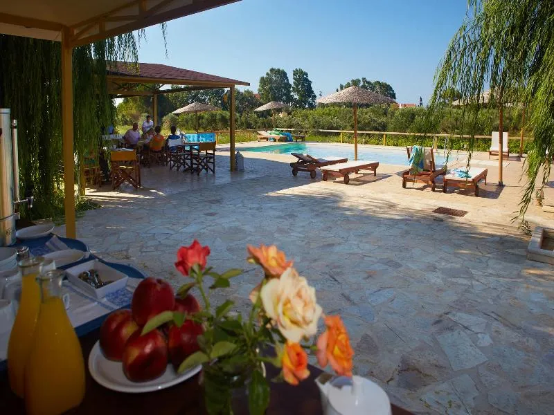 Pool, Aggelina's Apartments, Kefallinia