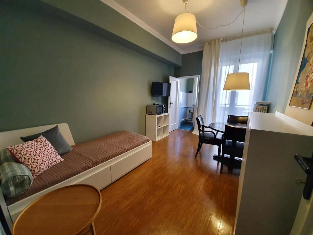 APARTMENT SUPERIOR Room, Residence Pian della Nave, Milan