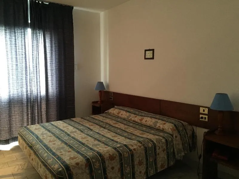 DOUBLE SINGLE USE STANDARD Room, Albatros, Florence