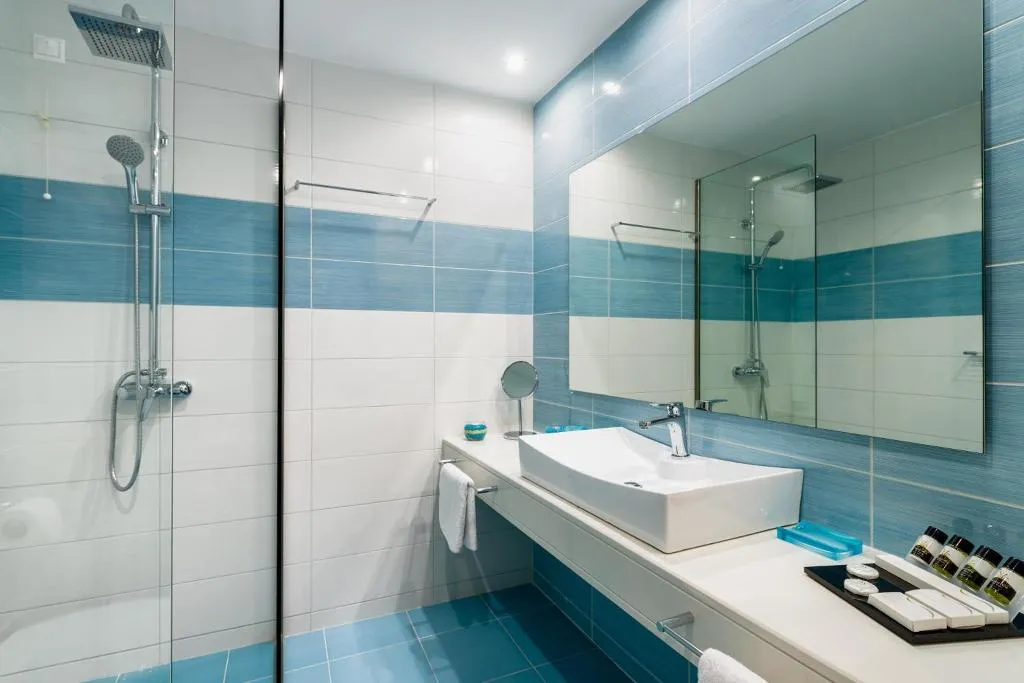 DOUBLE SUPERIOR WITH BALCONY Room, Lagaria Hotel, Thessaloniki