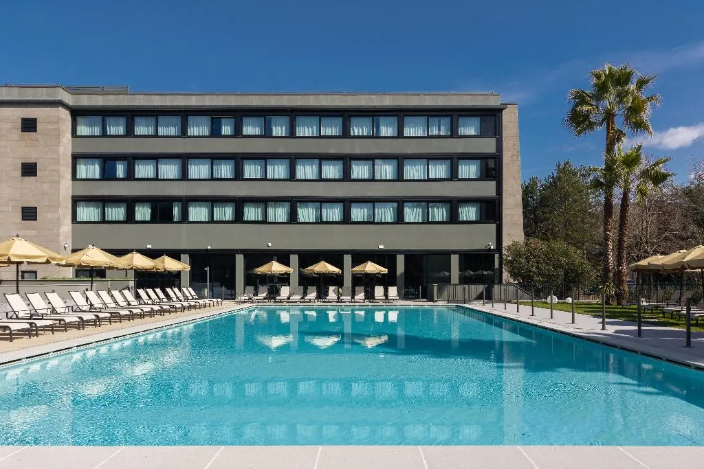 Pool, Radisson Blu Hotel Florence, Florence