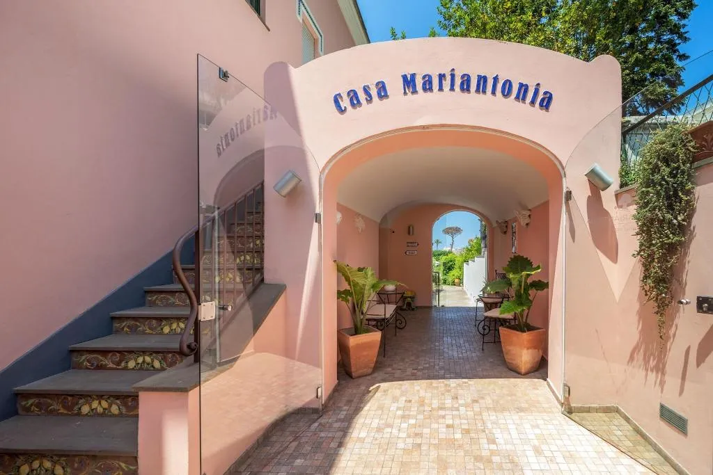 General view, Casa Mariantonia, Naples