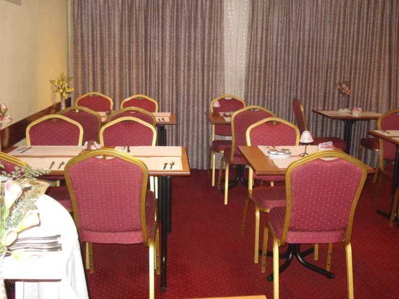 Restaurant, Sao Gabriel, Porto