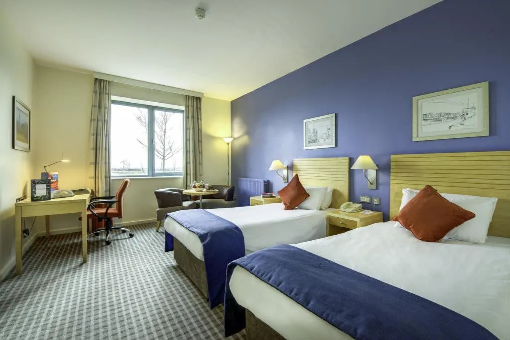 TWIN STANDARD Room, Cork Airport Hotel, Cork
