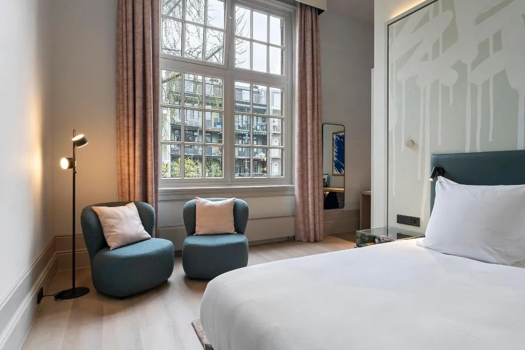 DOUBLE SUPERIOR QUEEN BED Room, College Hotel Amsterdam, Autograph Collection, Amsterdam