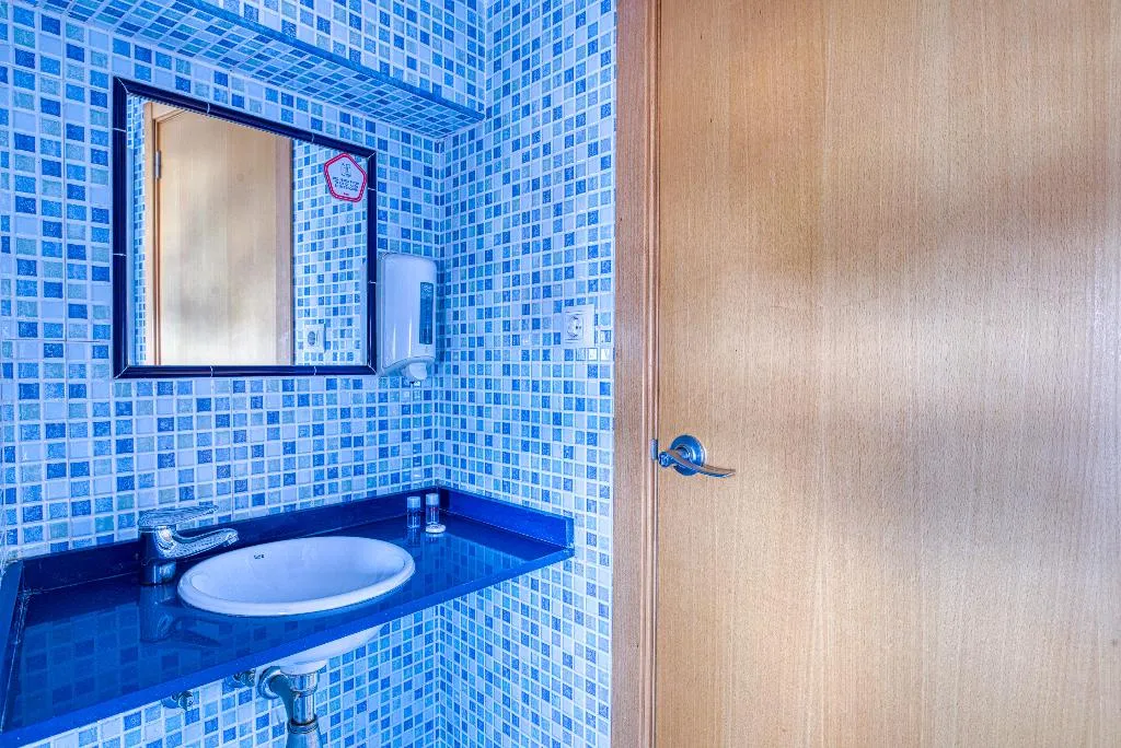 DOUBLE STANDARD Room, Hostal Nova Picanya, Valencia