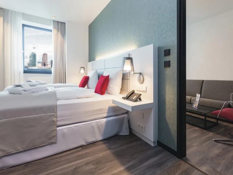 SUITE STANDARD Room, Hotel Riu Plaza Berlin, Berlin