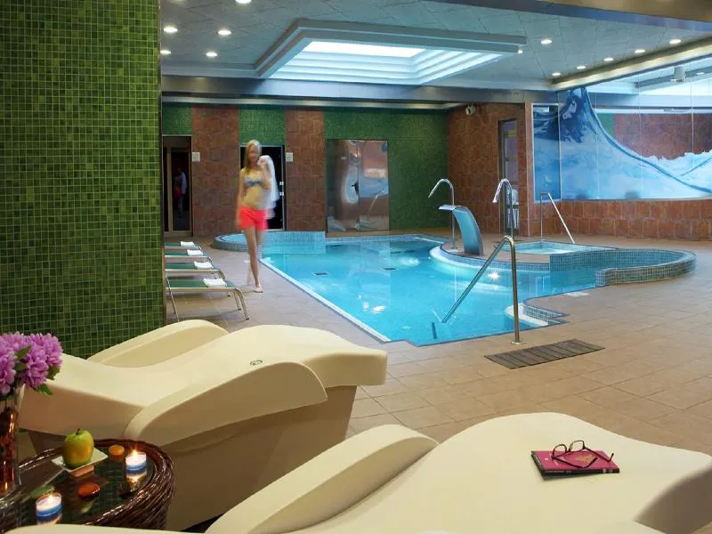 Sports and Entertainment, Golden Port Salou & Spa, Costa Dorada