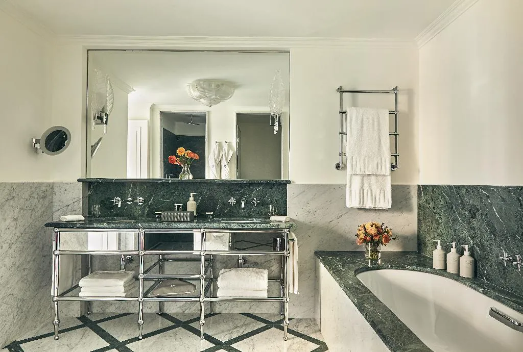 SUITE DELUXE Room, The Carlton, Milan, Milan