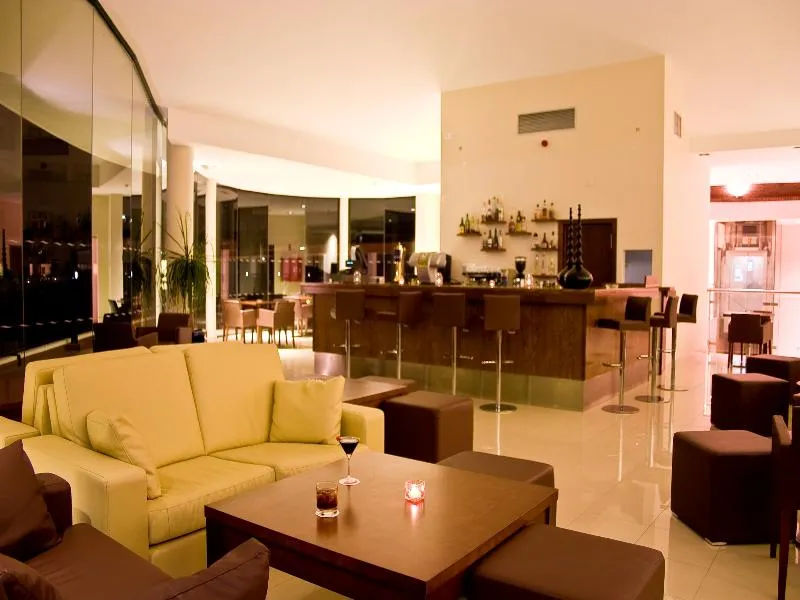 Bar, Cerro Mar Garden, Algarve