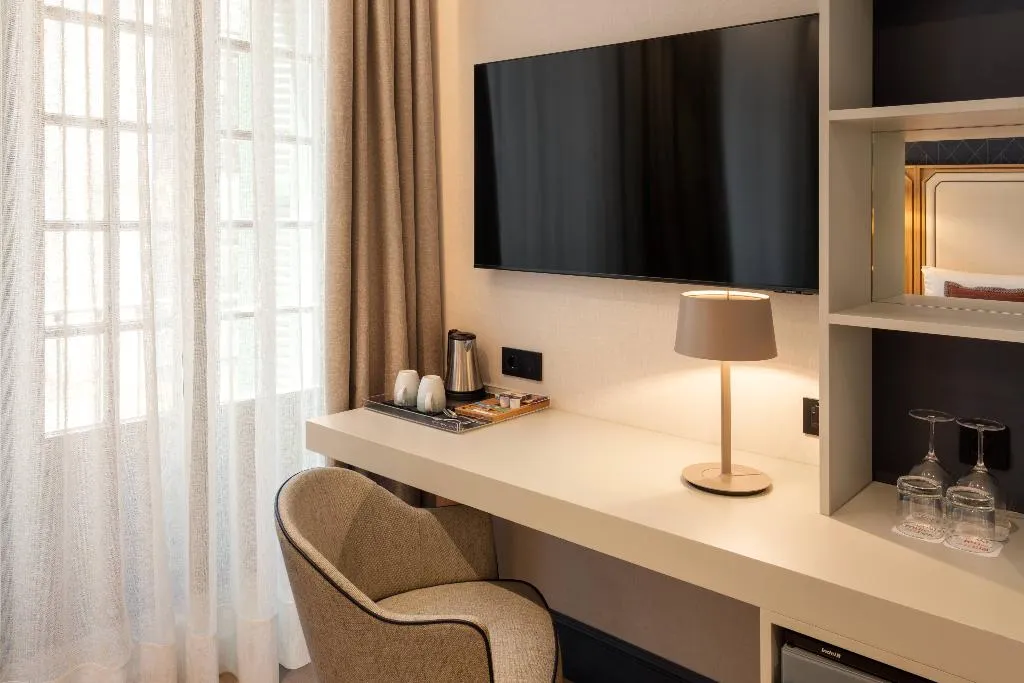 Double or Twin STANDARD Room, Catalonia Puerta Del Mar, Costa Del Sol