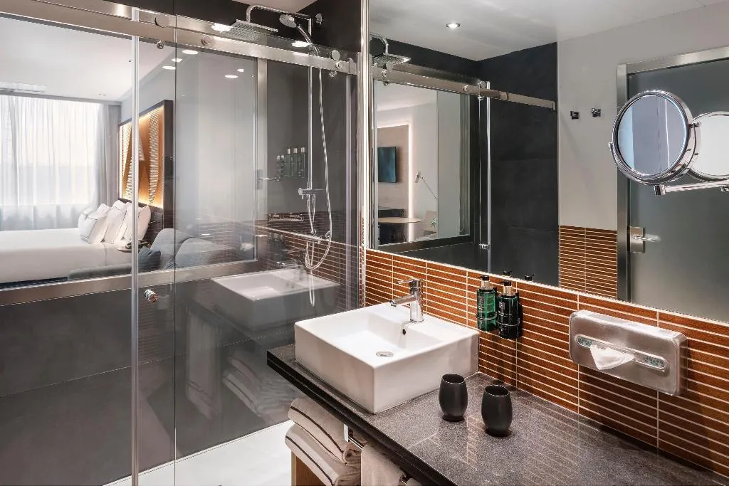 Double or Twin PREMIUM Room, Melia Avenida America, Madrid
