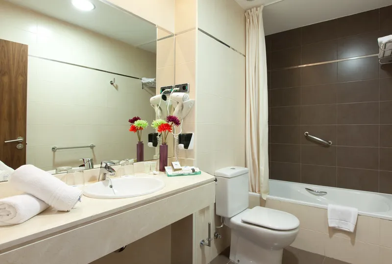 DOUBLE STANDARD Room, Porcel Avant, Madrid