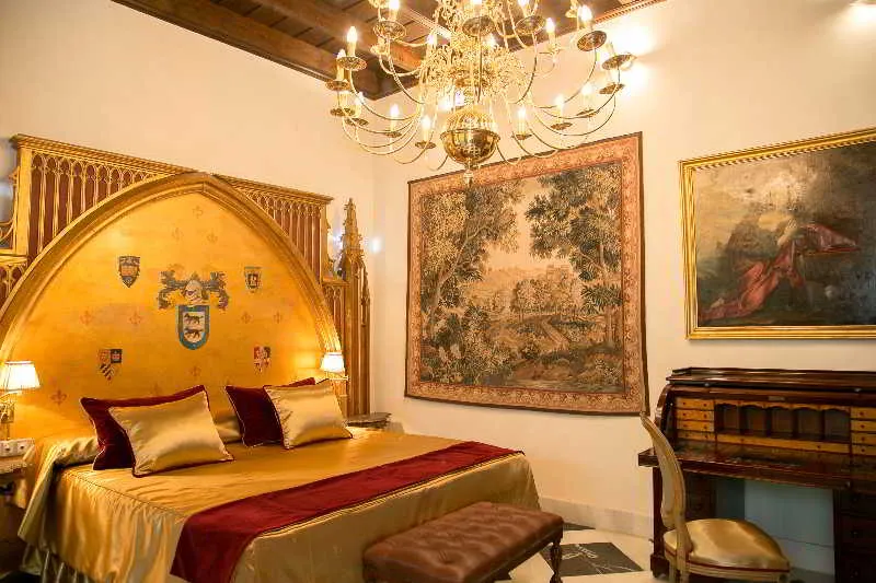 Room, Ateneo Sevilla, Seville