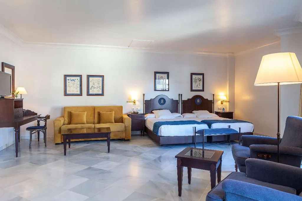Room, Duque de Najera, Costa De La Luz