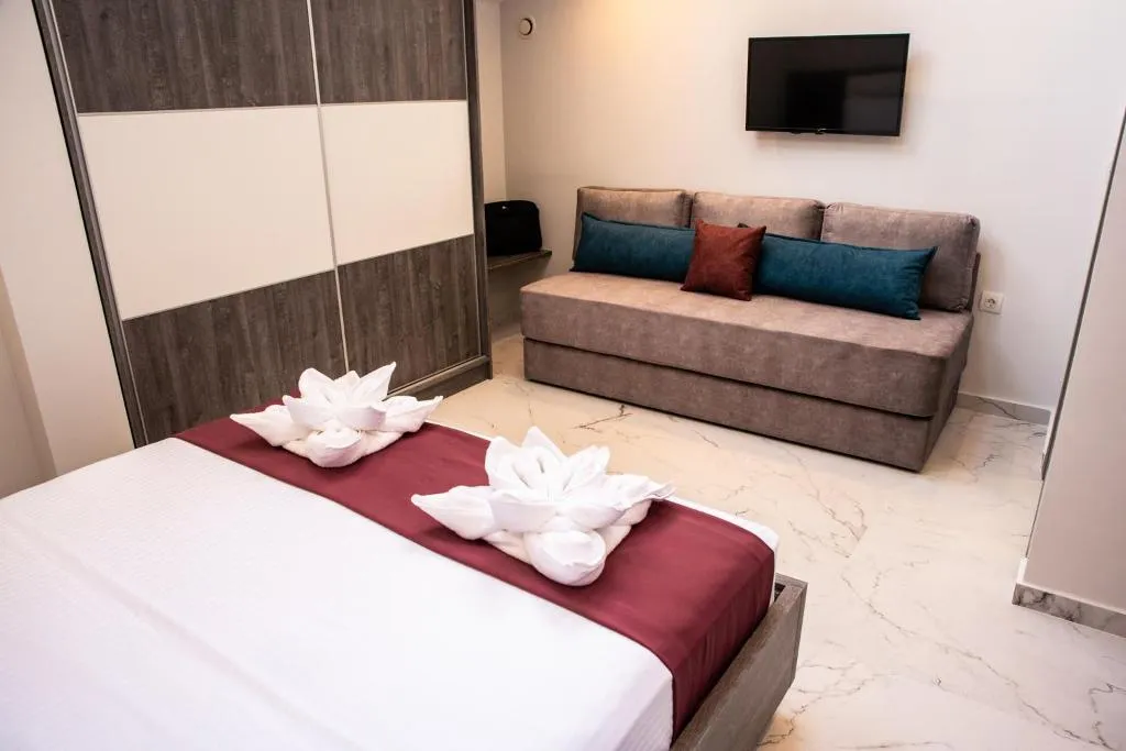 TRIPLE WITHOUT BALCONY Room, Lagaria Hotel, Thessaloniki