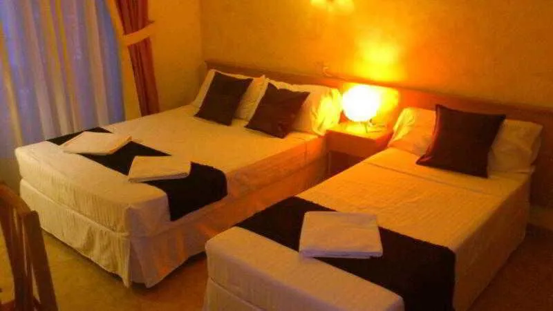 Room, Oporto, Madrid