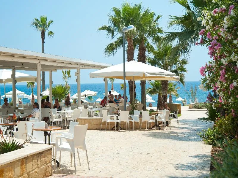 Bar, Akti Beach Hotel & Village Resort, Cyprus