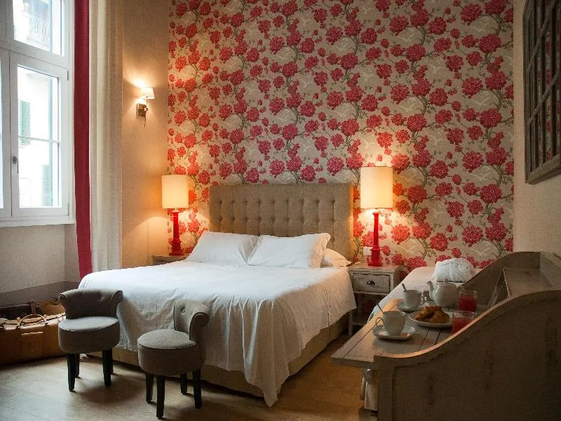 TRIPLE CITY VIEW Room, Black 5 Florence Suite, Florence