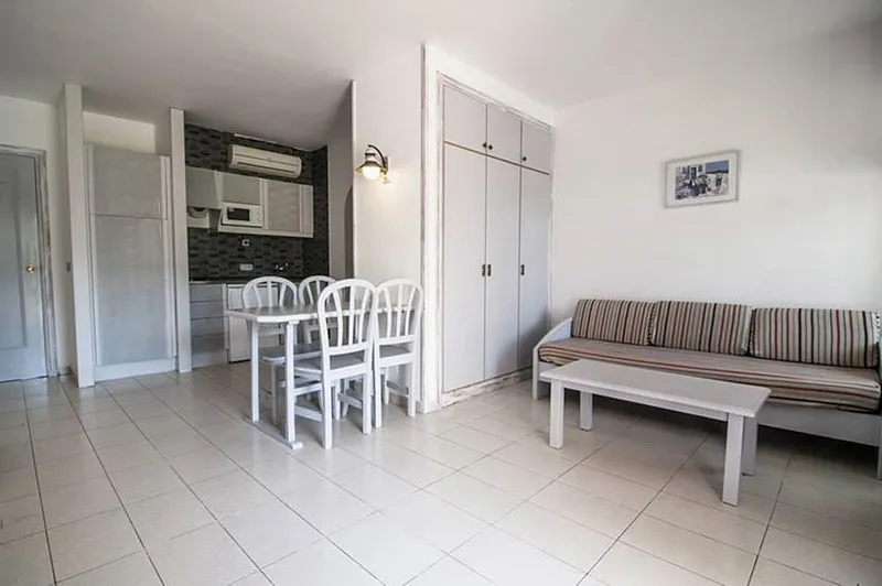 General view, Apartamentos Royal Life, Menorca