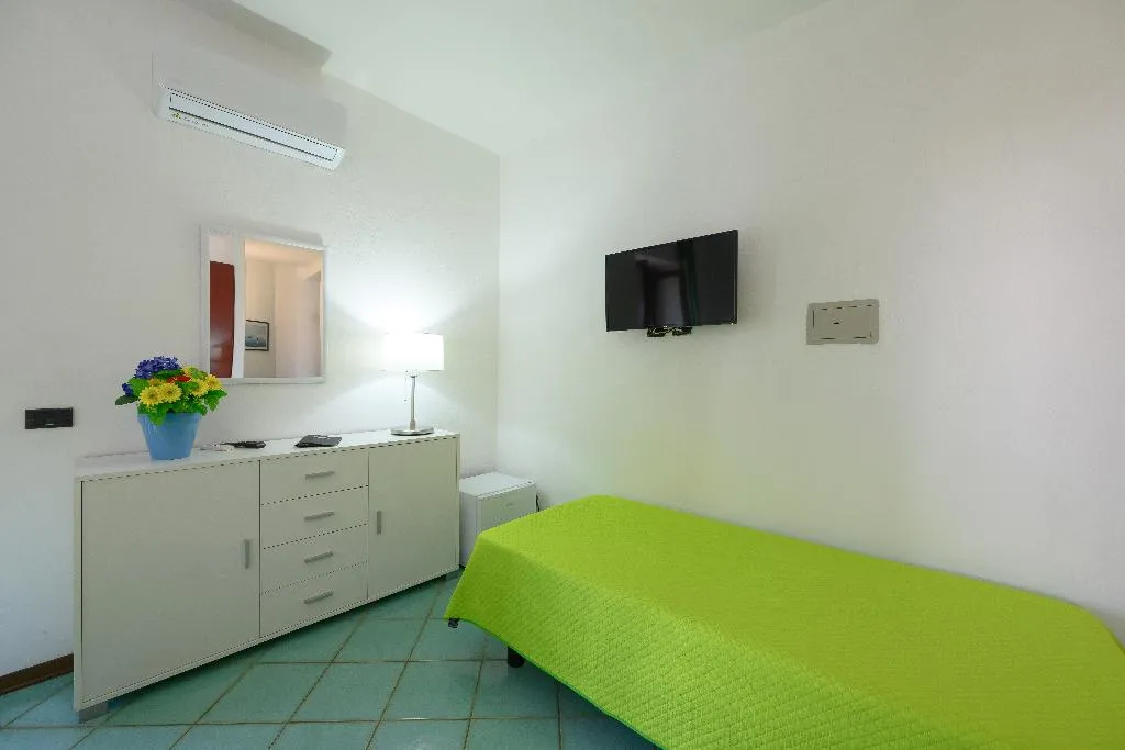 TRIPLE SUPERIOR Room, Hotel Annabelle, Naples