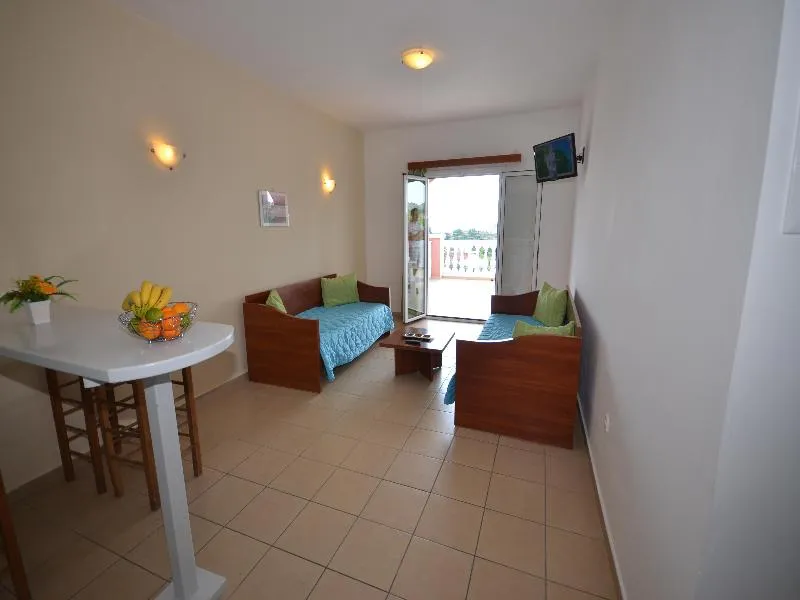 APARTMENT CAPACITY 5 ONE BEDROOM Room, Paradiso Aparthotel, Corfu