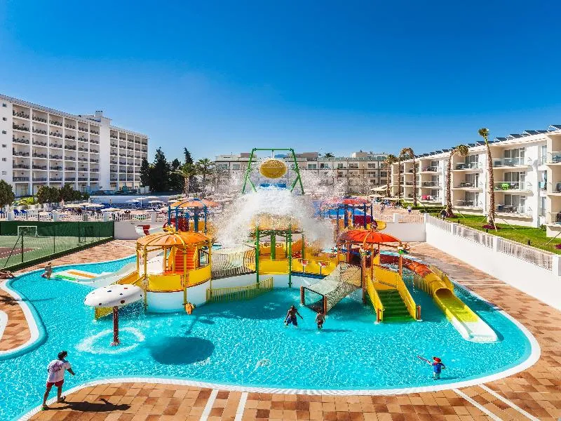 Sports and Entertainment, Globales Playa Estepona, Costa Del Sol