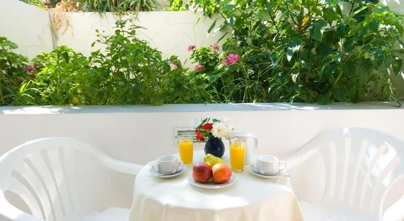 Room, Hotel Glaros, Santorini