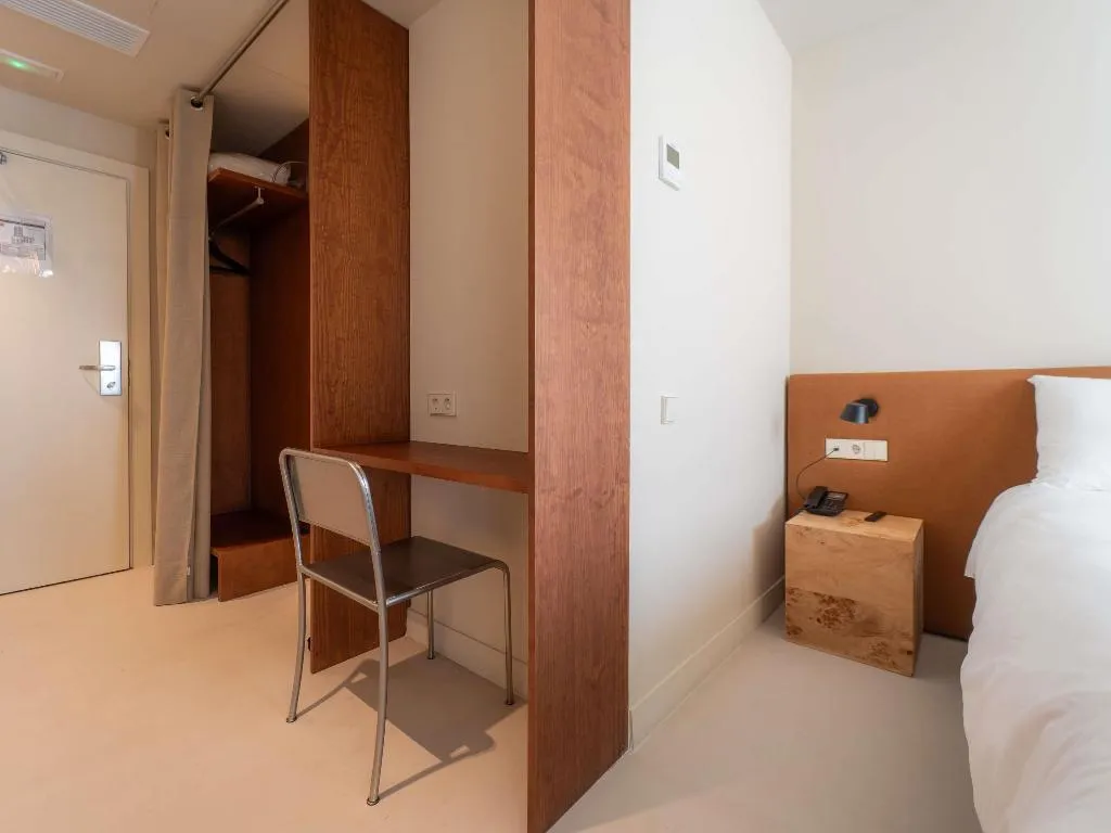 DOUBLE SUPERIOR Room, Ibis Valencia Alfafar, Valencia