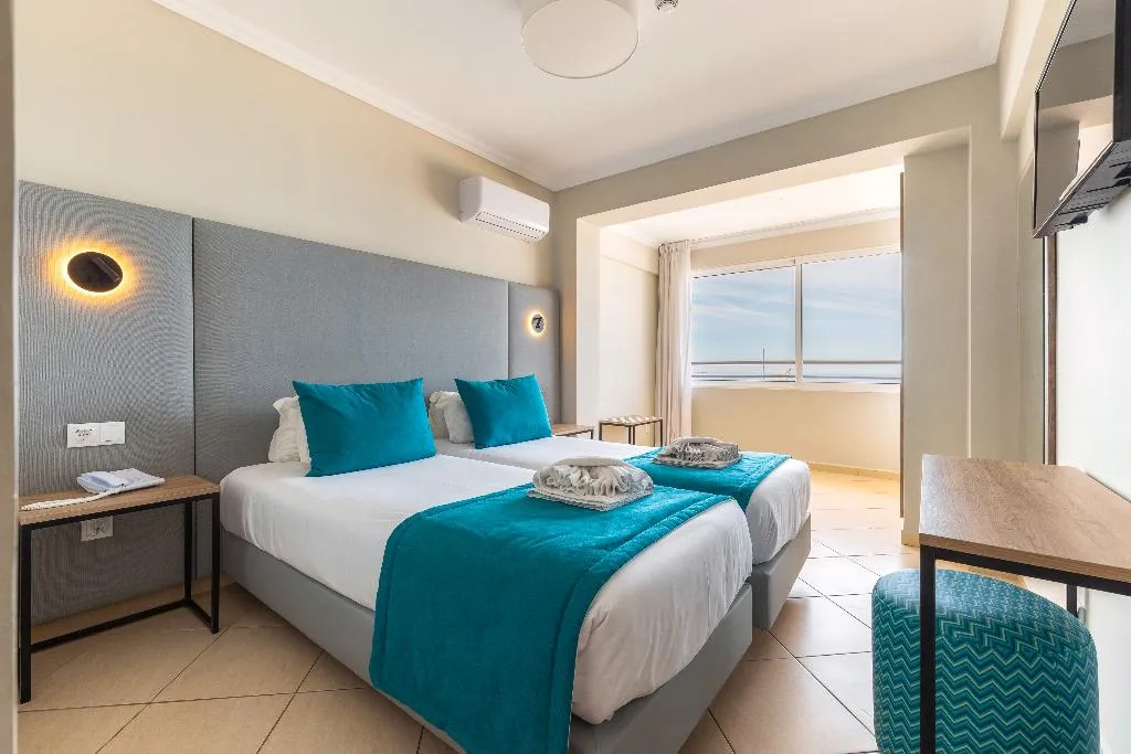 Double or Twin SUPERIOR CAPACITY 2 Room, Atismar, Algarve