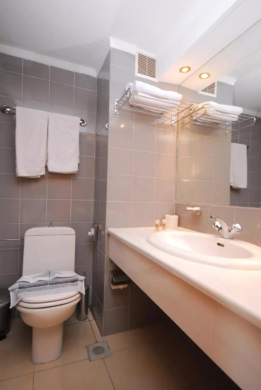 DOUBLE SINGLE USE GARDEN VIEW Room, Kipriotis Village Resort, Kos