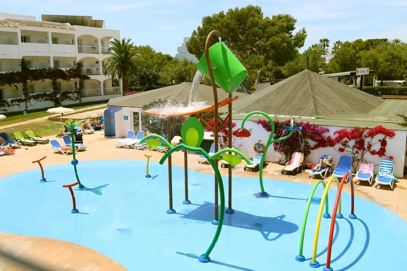 Pool, Hotel Club Es Talaial, Majorca