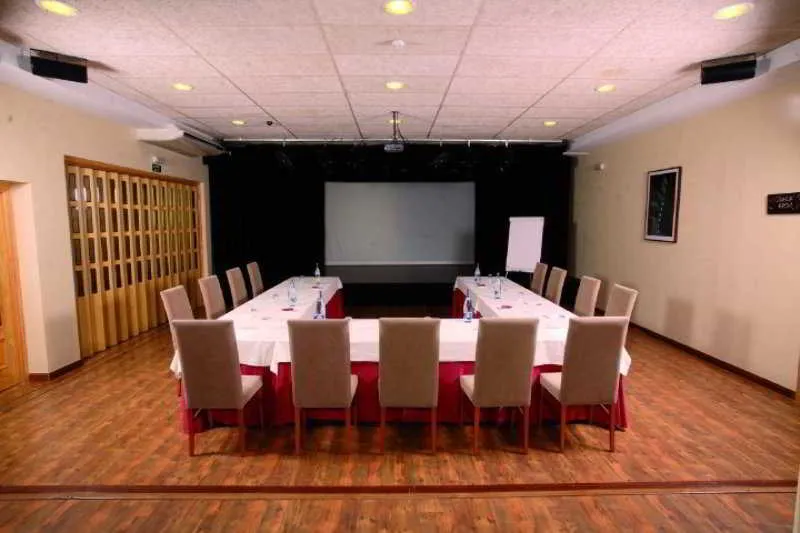 Conferences, La Sierra by Selecta, Madrid