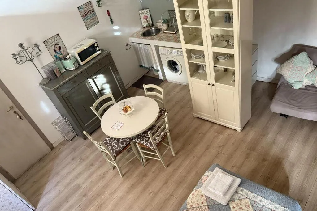 General view, B&B Fiori Di Grano, Milan