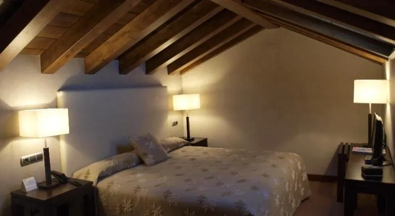 JUNIOR SUITE STANDARD Room, Palacio San Facundo, Madrid