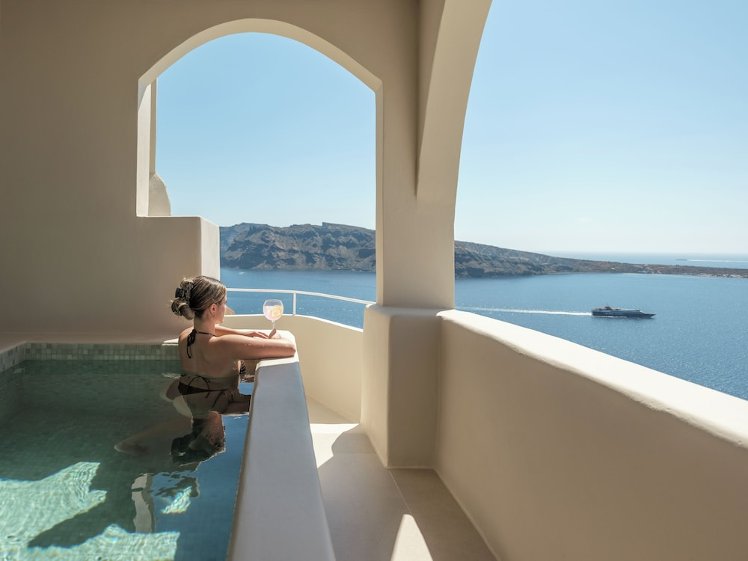 Oia Castle Luxury Suites, Santorini