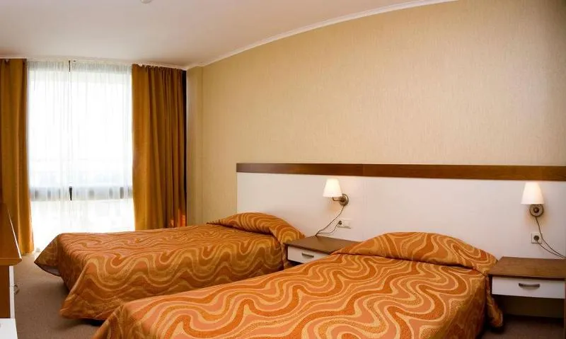DOUBLE WITH BALCONY Room, Hotel Dobrudja, Varna