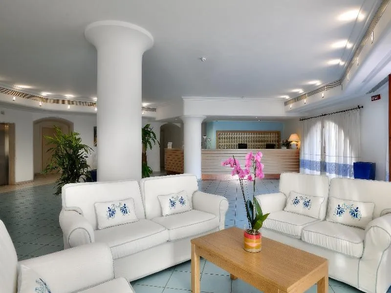 Lobby, Cala della Torre, Olbia