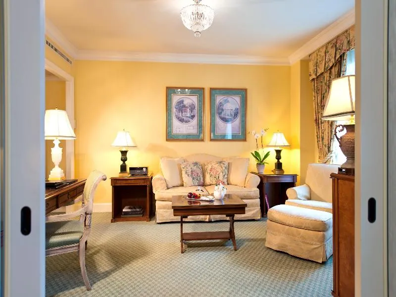 SUITE EXECUTIVE Room, Regent Berlin, Berlin