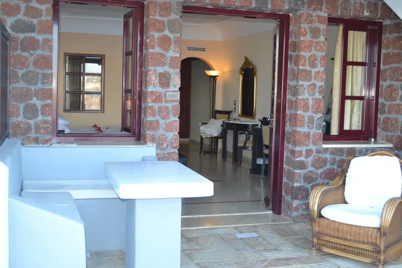 JUNIOR SUITE STANDARD Room, Maison des Lys, Santorini
