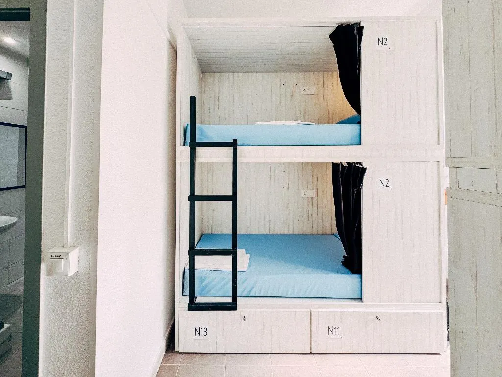 Bed in dormitory WITH SHARED BATHROOM Room, MadVibes Hostel Gran Vía, Madrid