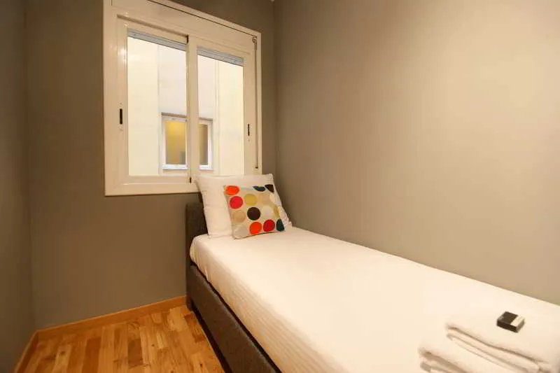 Room, Paseo De Gracia Apartments, Barcelona