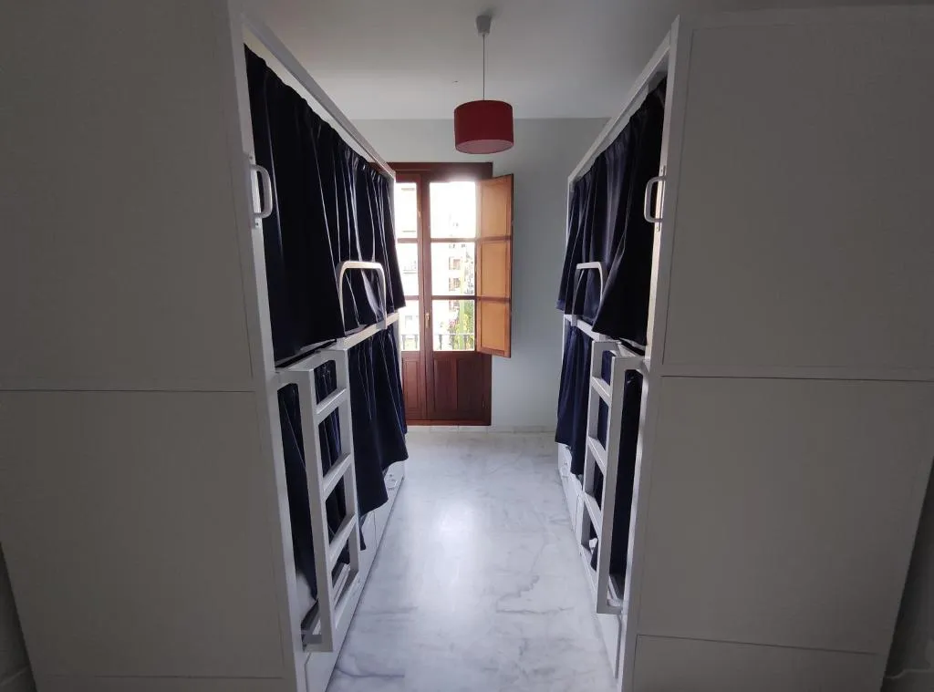 General view, Samay Hostel, Seville