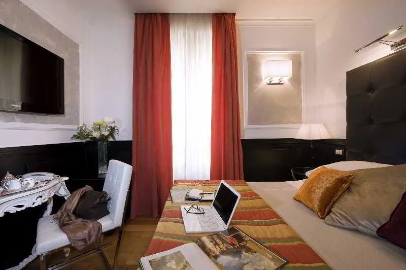JUNIOR SUITE STANDARD Room, Duca d'Alba, Rome